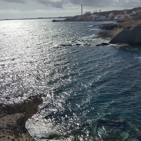Homestay szállás La Caleta Arico 1 *