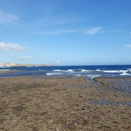 La Caleta Arico 1 La Mareta