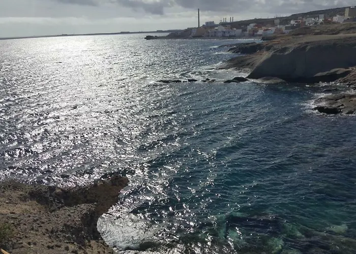 Rum i privatbostad La Caleta Arico 1 *